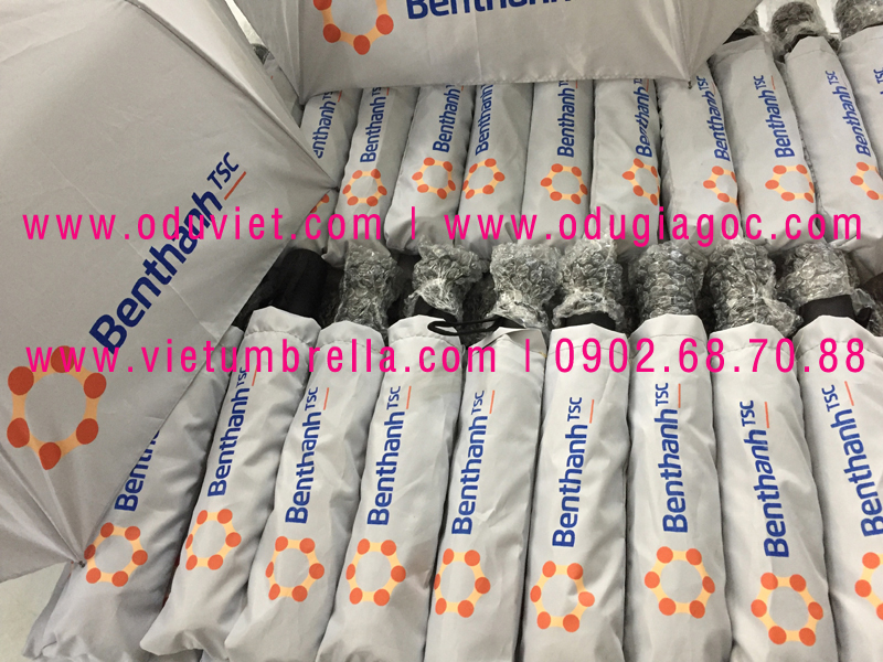 xưởng sản xuất ô dù cầm tay in logo quảng cáo